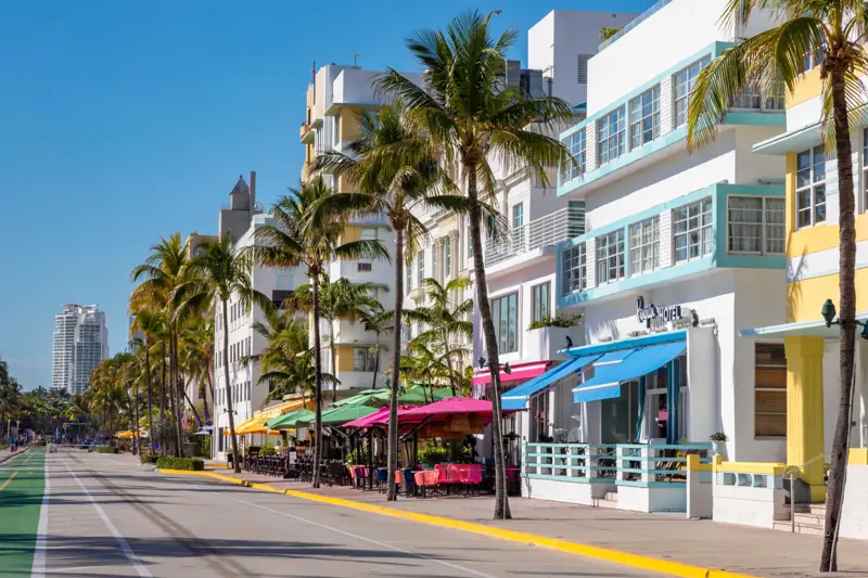 Hotel jobs in Surfside